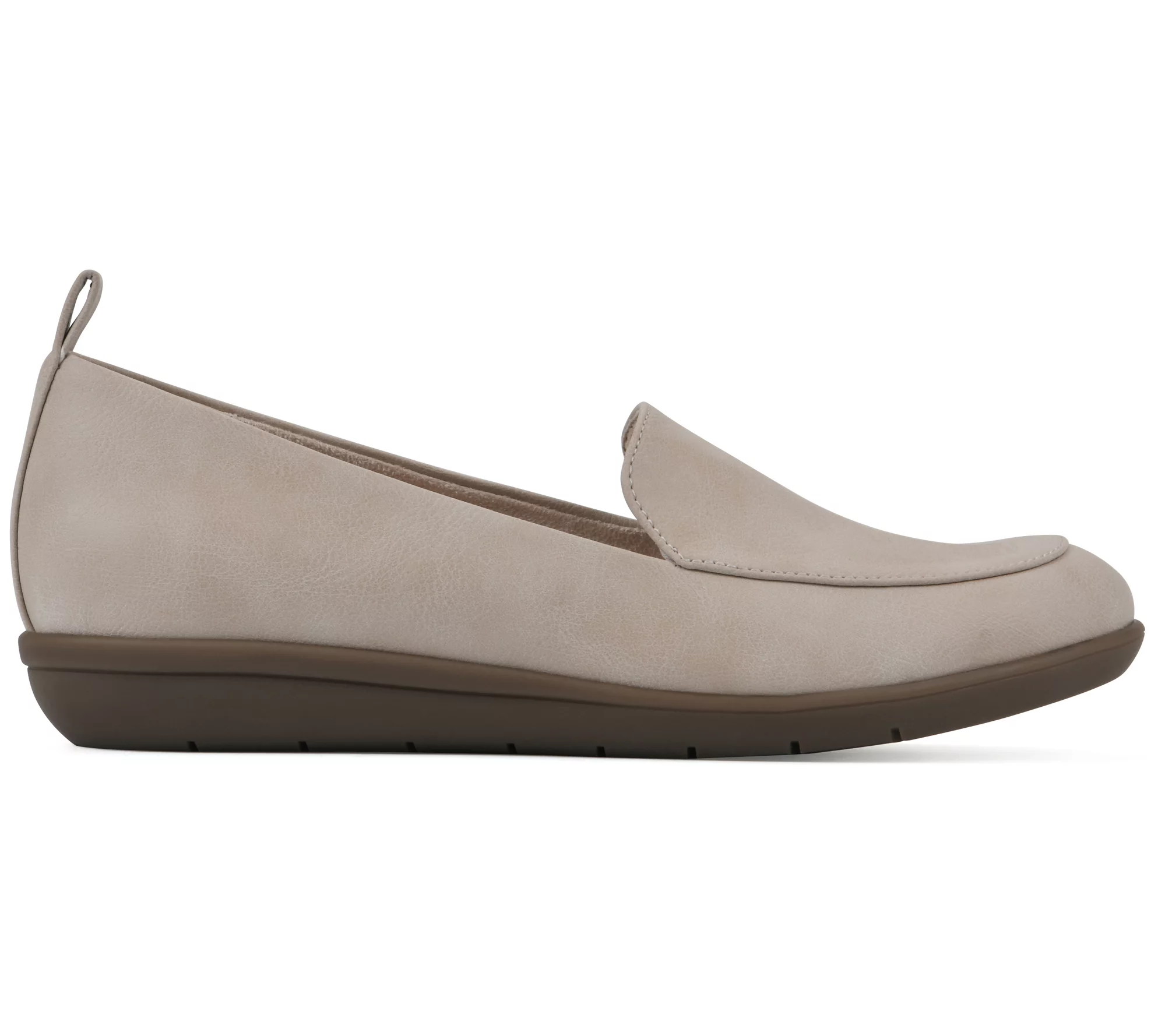 Cliffs by White Mountain Moc Loafer - Twiggy
