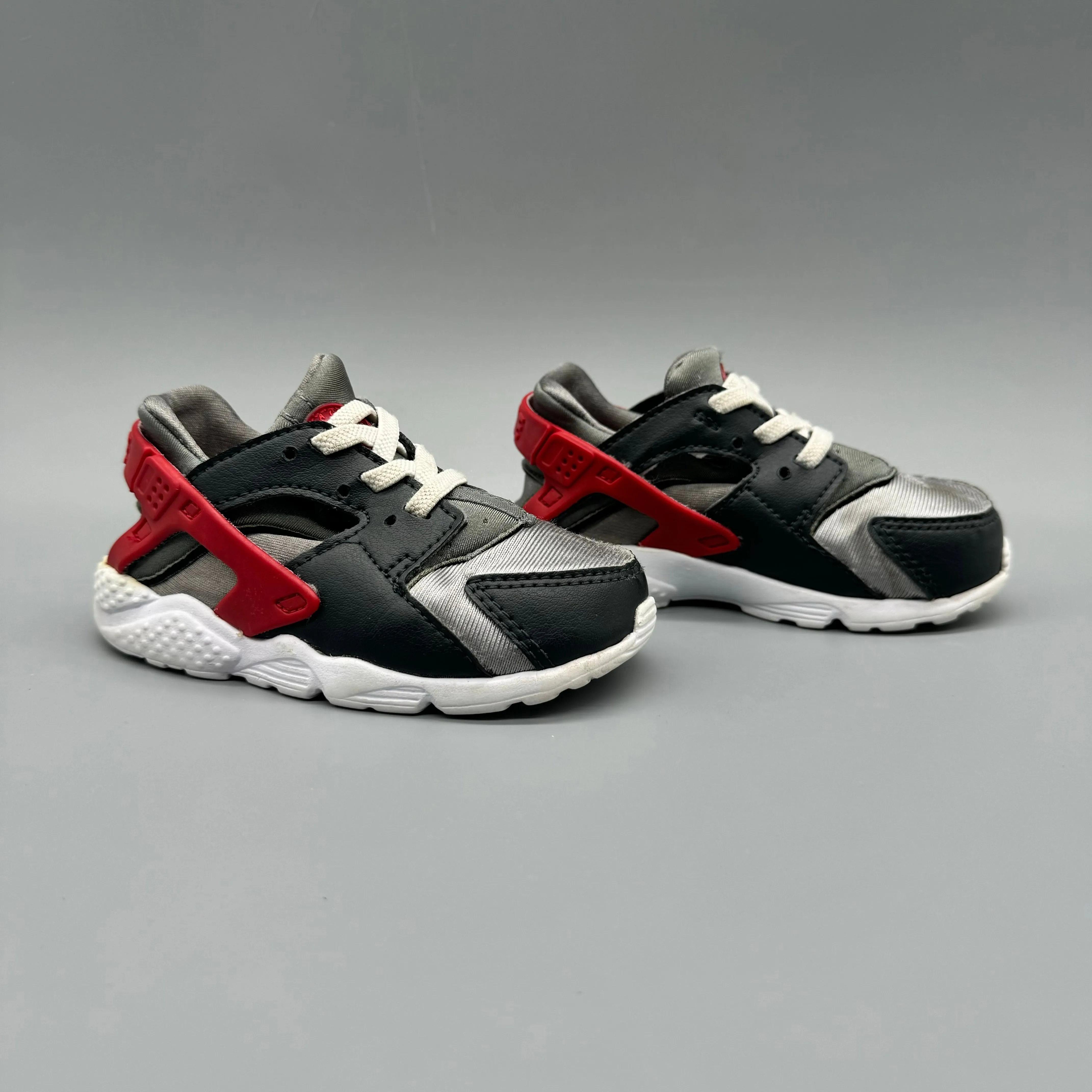 Nike / Air Huarache / Runner / US8
